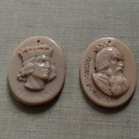 WH 3.rise ze serie panovnici