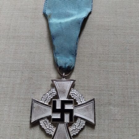 Vyznamenani Treti Rise original