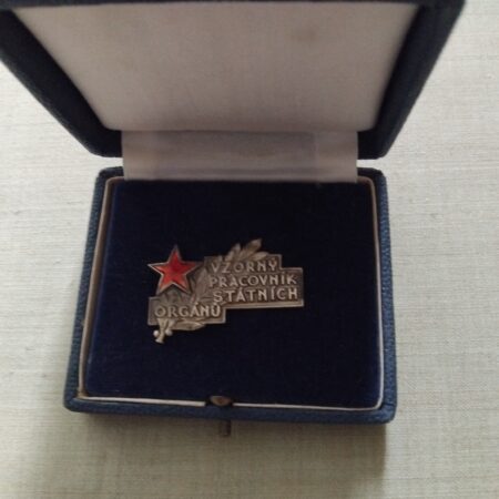 Vyznamenani Vzorny pracovnik Statnich organu